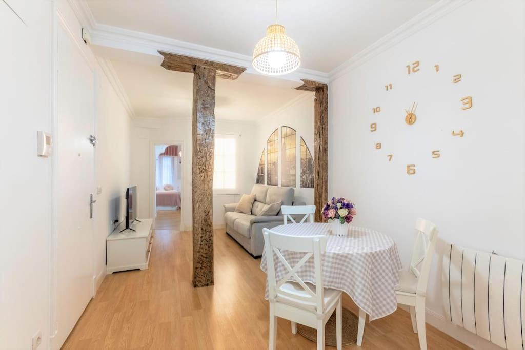דירות בילבאו Piso Diseno Deluxe Casco Viejo Entrada Autonoma Y Ascensor מראה חיצוני תמונה