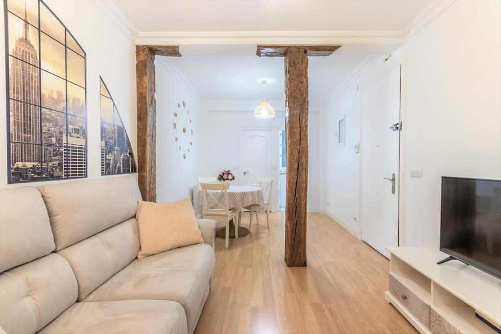 דירות בילבאו Piso Diseno Deluxe Casco Viejo Entrada Autonoma Y Ascensor מראה חיצוני תמונה